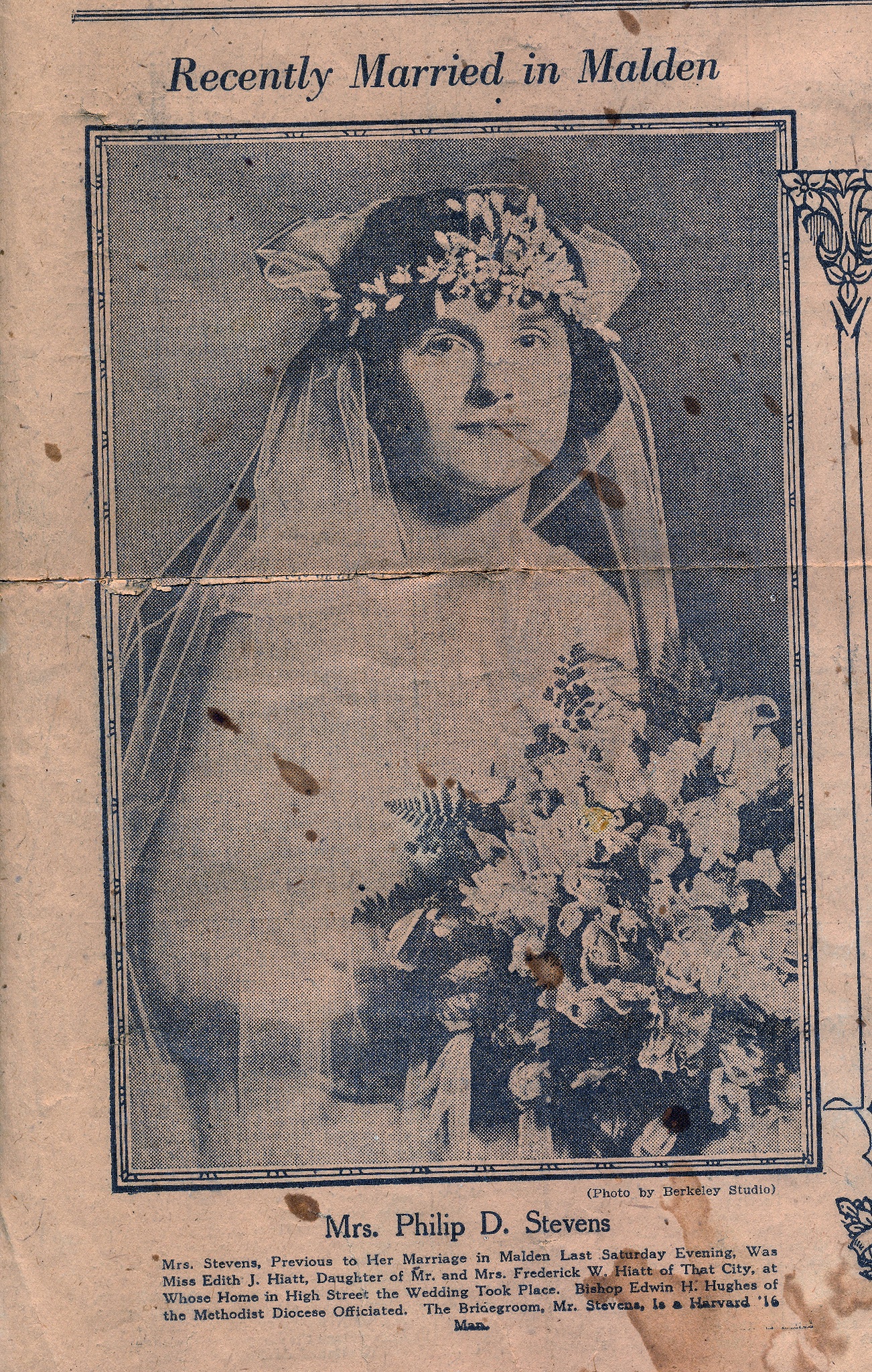 Edith Hiatt picture in paper
